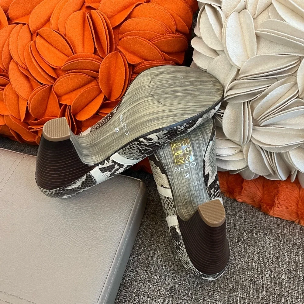 ❣️🆕Aldo Leather&Snakeskin Embossed Pumps❣️ - Picture 8 of 8